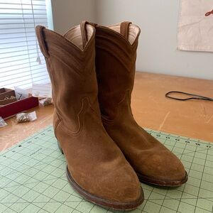 JRC & Sons Men's Todd Water-Resistant Suede Round Toe Roper Boot in Tan Size 13D